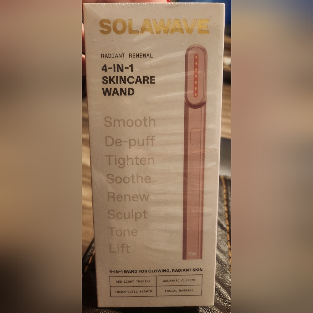 Sealed NIB Solawave